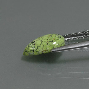 Turquesa verde natural 1,83ct, formato de pêra, opaco
