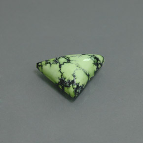 Turquesa verde natural 2,48ct, trillion, opaco