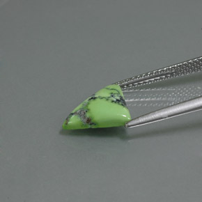 Turquesa verde natural 1,60ct, trillion, opaco