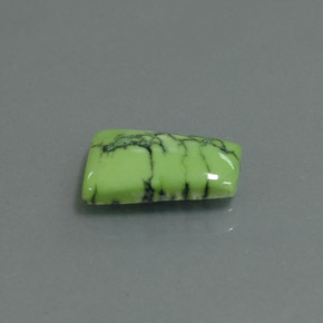 Turquesa verde natural 2,06ct, forma extravagante, opaco