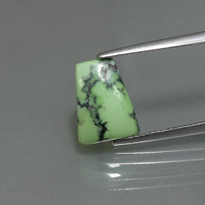 Turquesa verde natural 1,99ct, forma extravagante, opaco