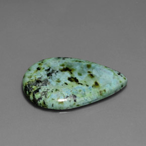 Turquesa verde natural 8,44ct, formato de pêra, opaco