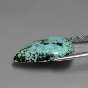 Turquesa verde natural 13,34ct, formato de pêra, opaco
