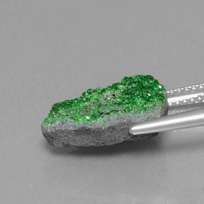 Uvarovita Garnet Drusy Verde Natural 8.29ct, Forma extravagante, Opaco