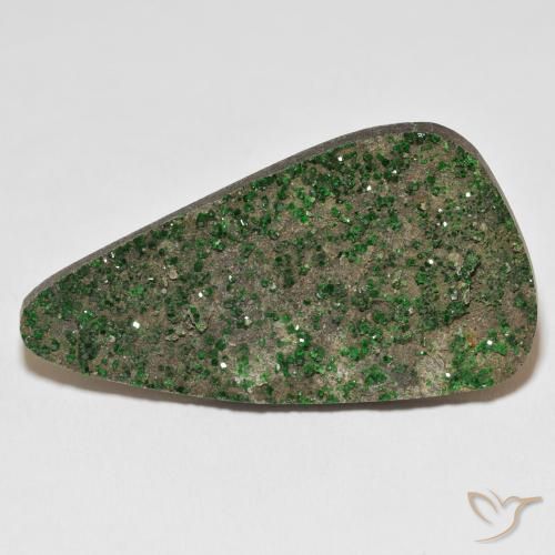 72.20ct Natural Deep Earthy Green Uvarovita Garnet Drusy, Chique, Opaco