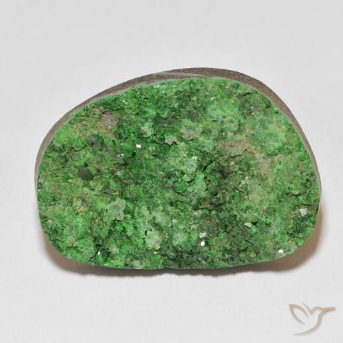 46.78ct Natural Verde médio Uvarovita Garnet Drusy, Chique, Opaco