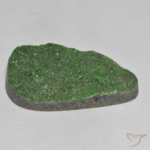 Uvarovita Garnet Drusy verde pinho Natural 52.11ct, Chique, Opaco