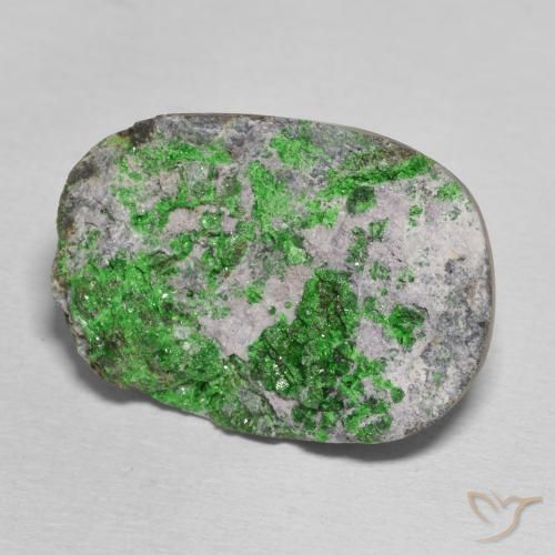 Uvarovita Garnet Drusy Verde limão Natural 24.70ct, oval, Opaco