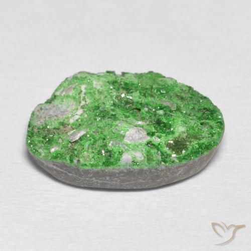 Uvarovita Garnet Drusy Verde claro Natural 11.57ct, Chique, Opaco