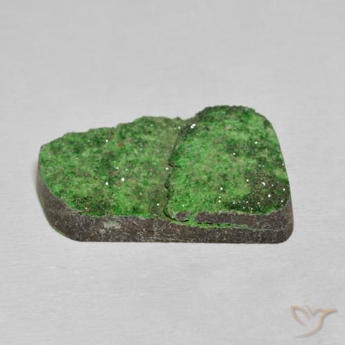 Uvarovita Garnet Drusy verde pinho Natural 37.20ct, Chique, Opaco