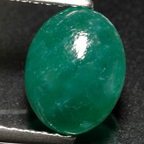 Verdita verde natural 1,98ct, corte oval, translúcido