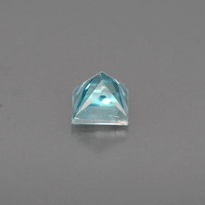 Zircão azul natural 0,65ct, quadrado, VS