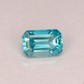 Zircão azul natural 0,90ct, corte esmeralda, VVS
