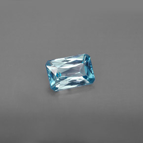 Zircão azul natural 1,35ct, corte esmeralda, VS
