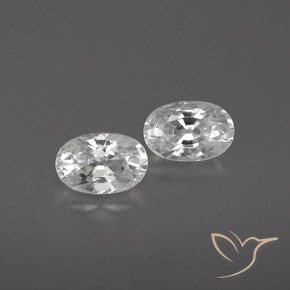 1.63ctw Natural Branco Zircão, oval, VVS
