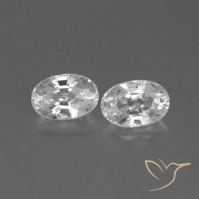 1.71ctw Natural Branco Zircão, oval, VVS-VS