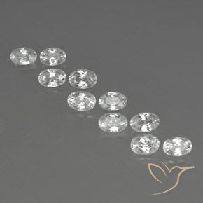 7.85ctw Natural Branco Zircão, oval, VVS-VS