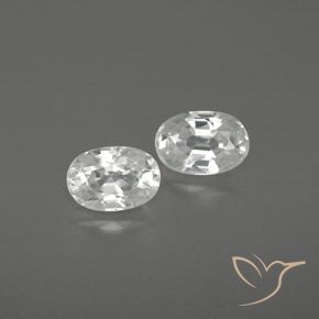 1.80ctw Natural Branco Zircão, oval, VVS-VS