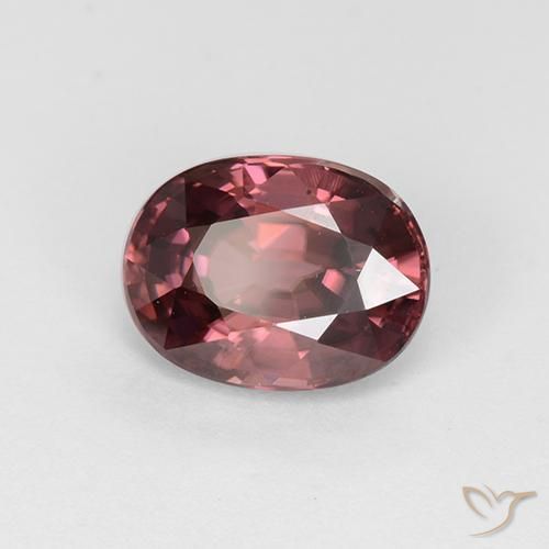 Zircão Merlot tinto Natural 3.44ct, oval, VVS