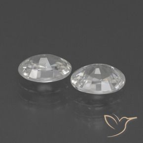 Pedras preciosas de Zircão Branco natural de 2.36 ct, oval, VVS