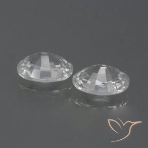 Pedras preciosas de Zircão Branco claro natural de 2.57 ct, oval, VS