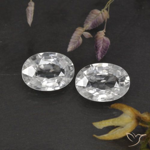 2.28ctw Natural Branco Zircão, oval, VVS-VS