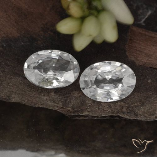 2.08ctw Natural Branco Zircão, oval, VVS