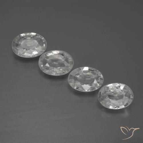 4.06ctw Natural Branco Zircão, oval, VVS-VS