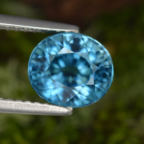 Zircão azul natural 3,49ct, corte oval, VS