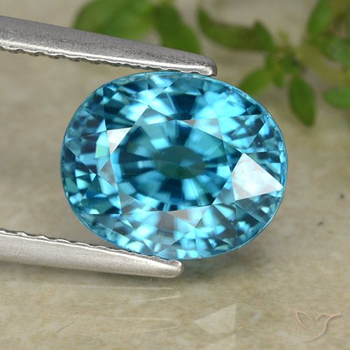 5.23ct Natural Azul Zircão, oval, VVS