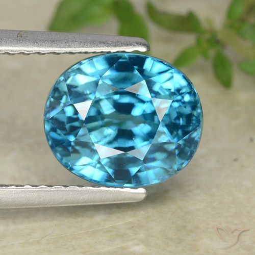 5.29ct Natural Azul médio Zircão, oval, VVS