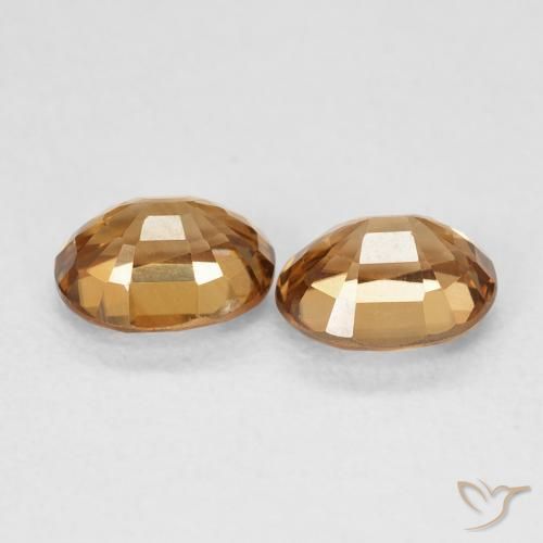 Pedras preciosas de Zircão Laranja Profundo natural de 1.99 ct, oval, VVS