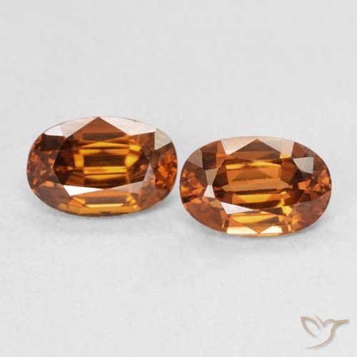 1.64ctw Natural Medium Dark-Orange Zircão, oval, VVS-VS