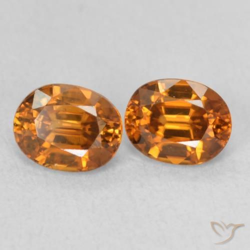 Pedras preciosas de Zircão terra laranja natural de 1.32 ct, oval, VS