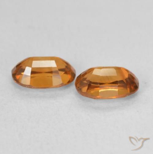 Pedras preciosas de Zircão Laranja Médio natural de 1.66 ct, oval, VVS-VS