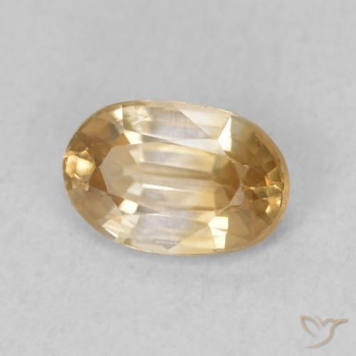 Zircão Ouro Natural 0.71ct, oval, VVS-VS