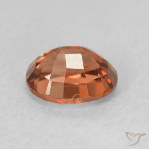 Zircão Laranja Profundo Natural 0.94ct, oval, VVS-VS