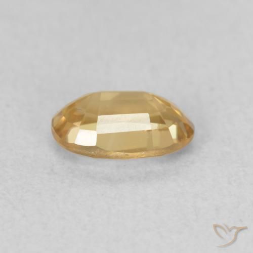 Zircão Ouro Natural 0.71ct, oval, VVS-VS