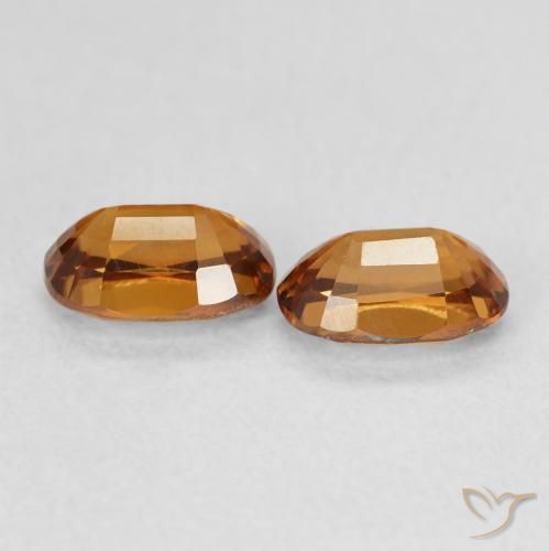 Pedras preciosas de Zircão Laranja Profundo natural de 1.67 ct, oval, VVS