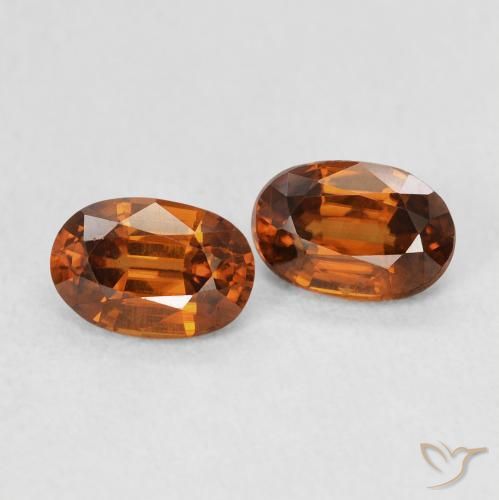 Pedras preciosas de Zircão Laranja Profundo natural de 1.48 ct, oval, VVS