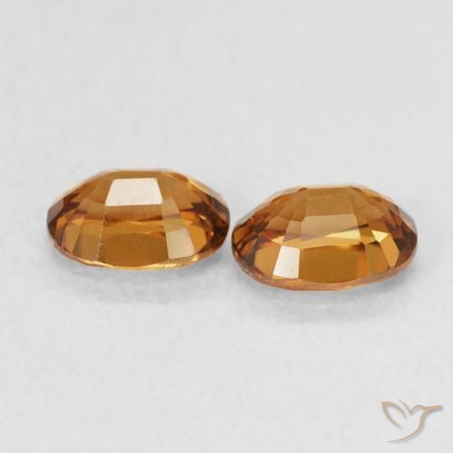 Pedras preciosas de Zircão Laranja Profundo natural de 1.21 ct, oval, VVS