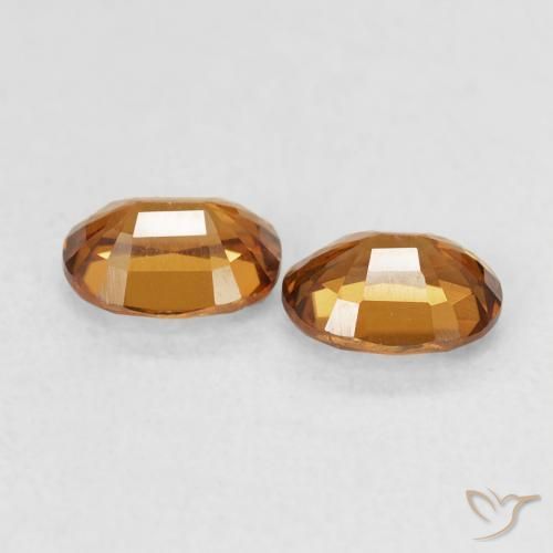 Pedras preciosas de Zircão Laranja Médio natural de 1.23 ct, oval, VVS