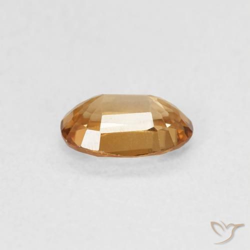 Zircão Dourado Pêssego Claro Natural 0.70ct, oval, VVS-VS