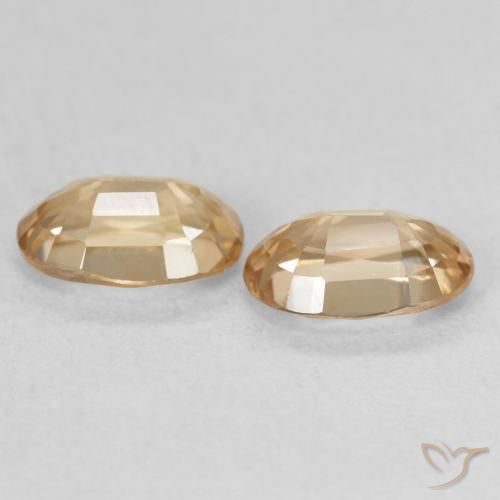 Pedras preciosas de Zircão Dourado Pêssego Claro natural de 1.37 ct, oval, VVS-VS