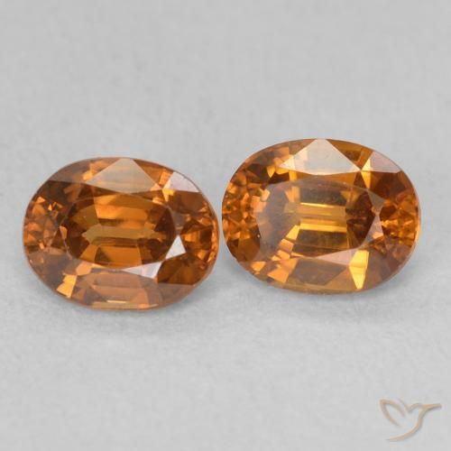Pedras preciosas de Zircão Medium Dark-Orange natural de 1.27 ct, oval, VVS-VS