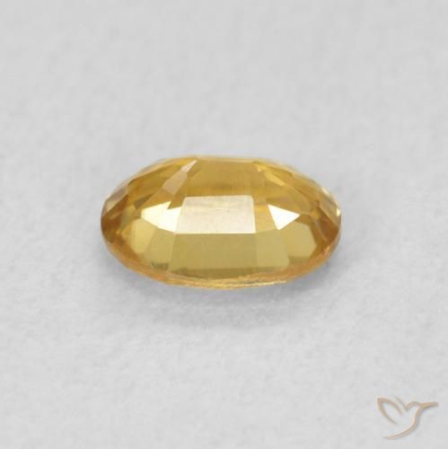 Zircão Dourado Natural 0.55ct, oval, VVS-VS